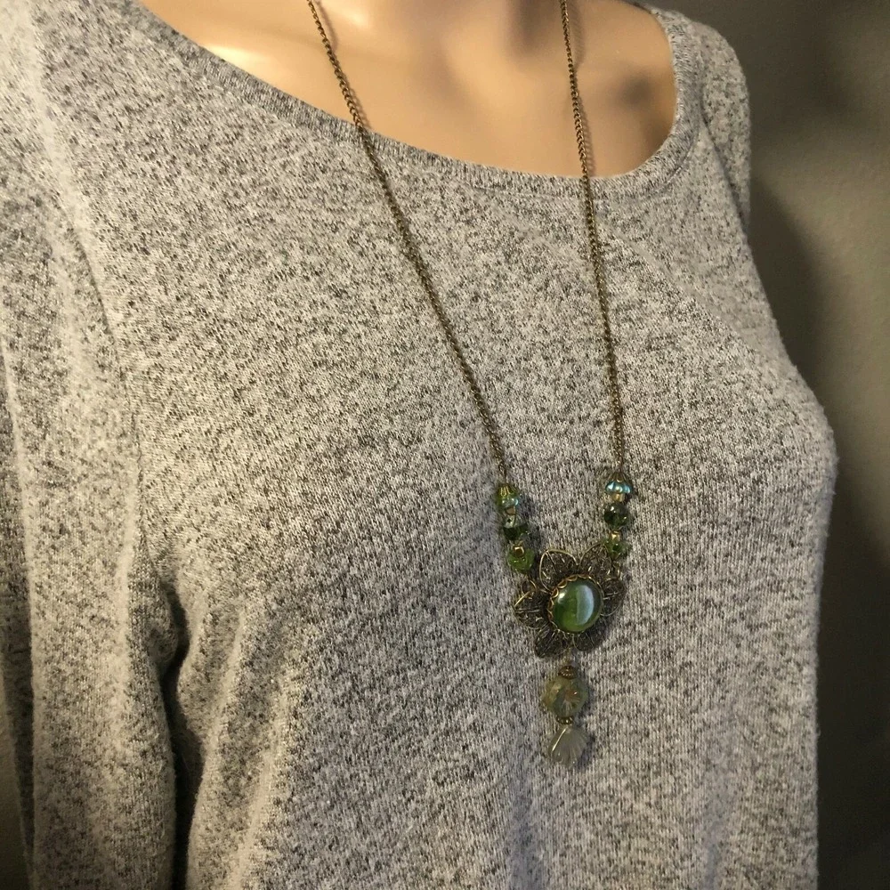 Green Czech Glass Pendant Necklace Set~ Victorian Revival~Upcycled Artisan‎ Made